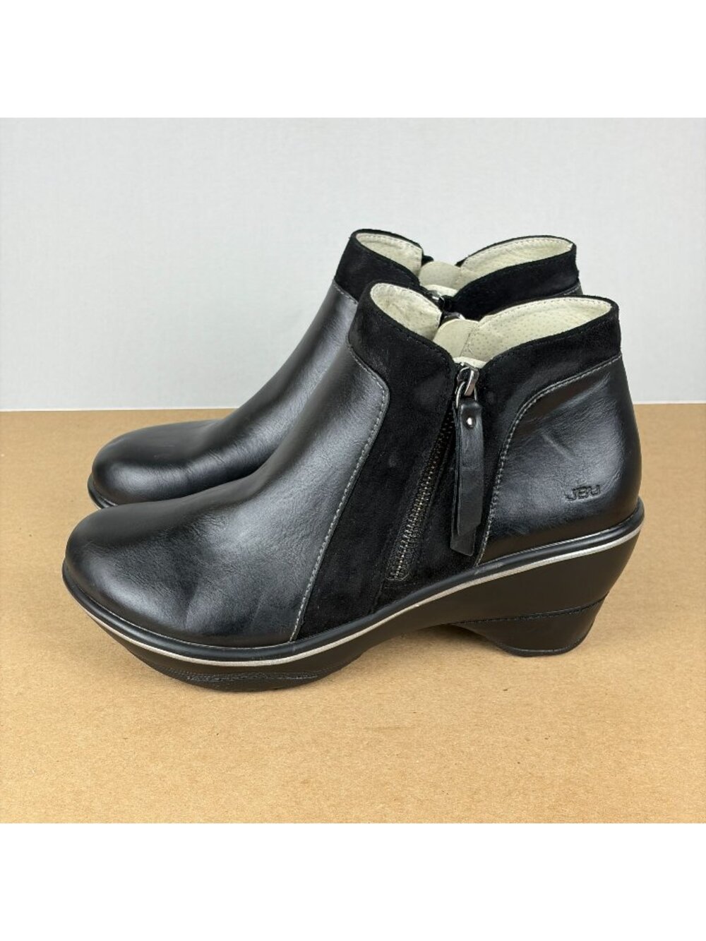 Jambu JBU Pilot Encore Vegan Leather Ankle Boots Womens 9.5 Black Side Zip